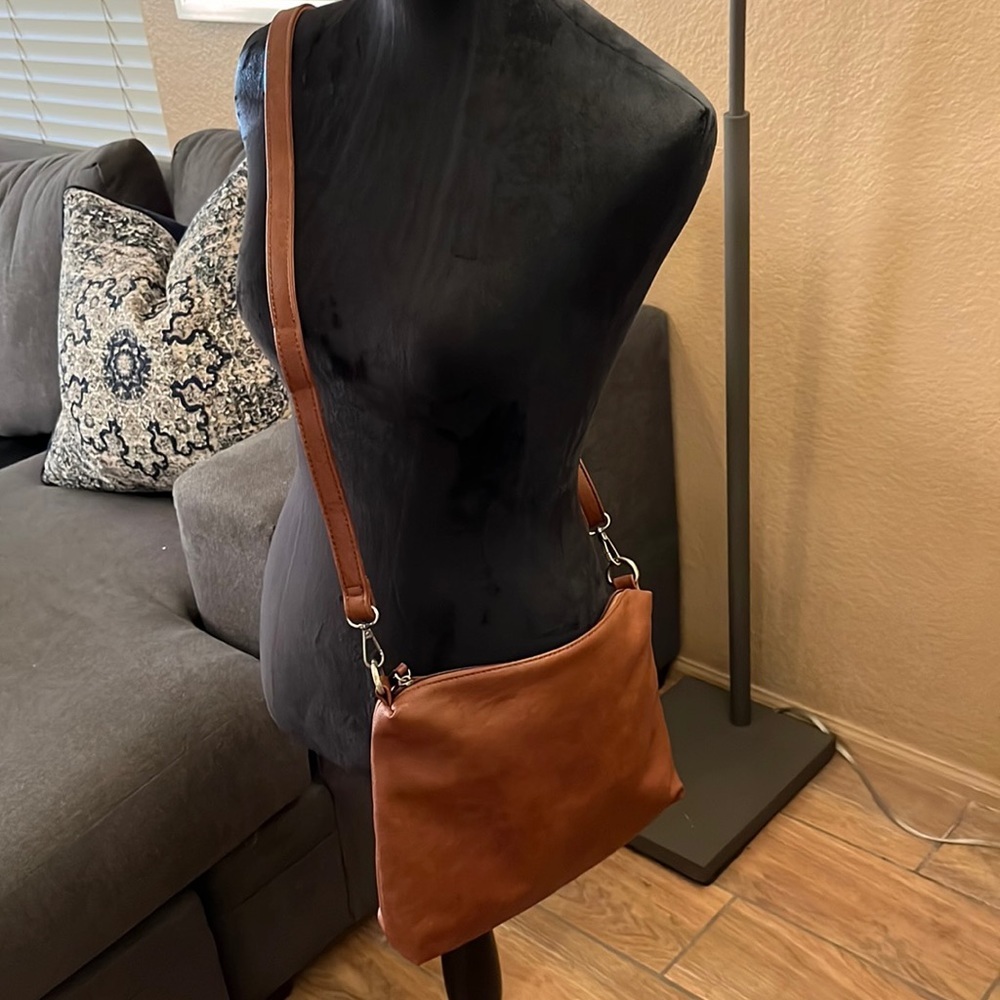 Joy Susan Crossbody Bag Vegan Leather Brown - Picture 3 of 5